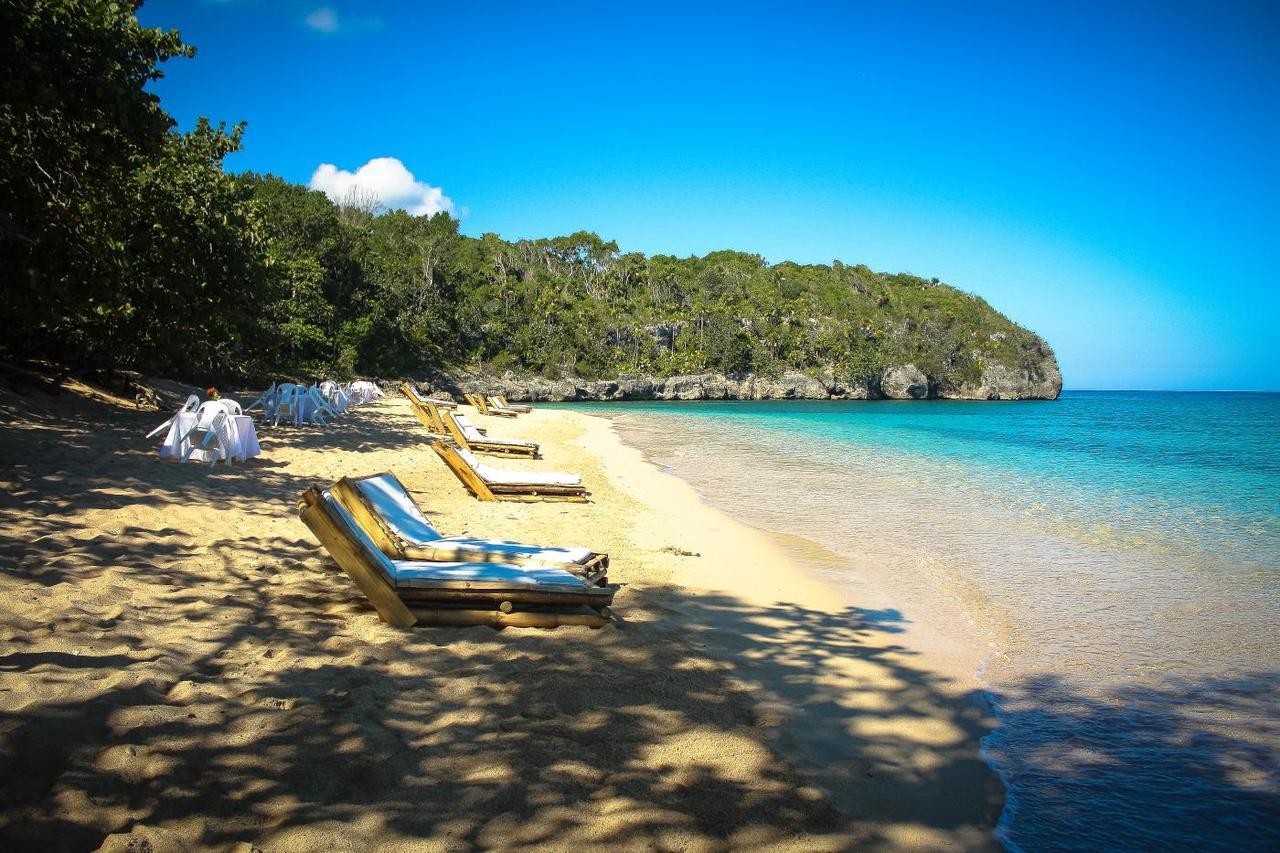 N2N Suites - Ochio Rios Vacation Home Ocho Rios Bagian luar foto