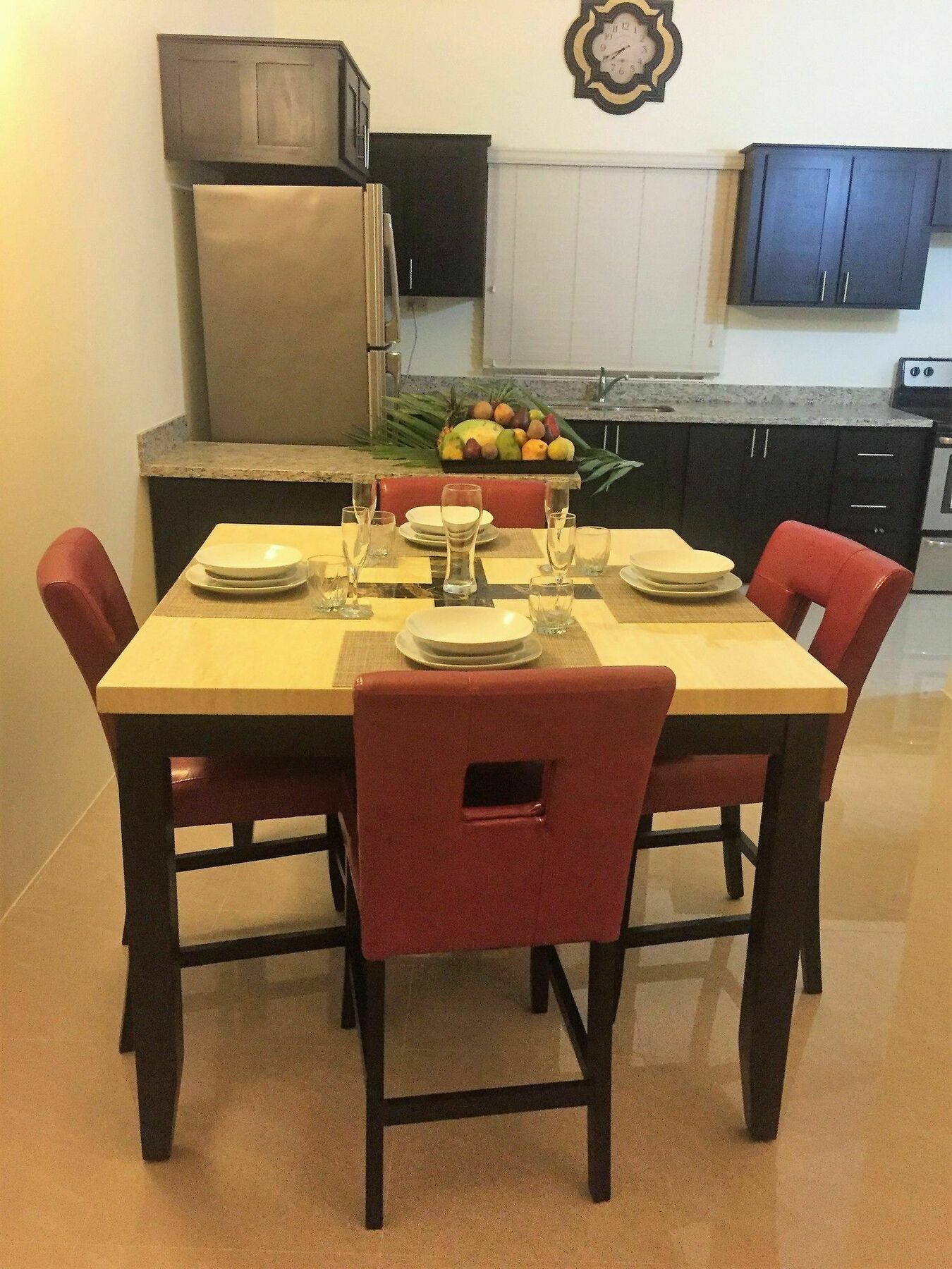 N2N Suites - Ochio Rios Vacation Home Ocho Rios Bagian luar foto